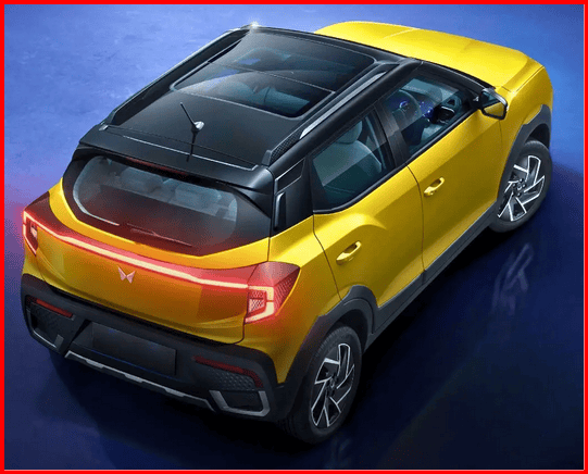 Mahindra-3xo-ev-rear-view